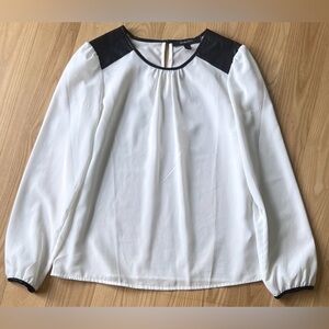 Darjoni White Blouse Size S Black Trim Business Casual Work Top
